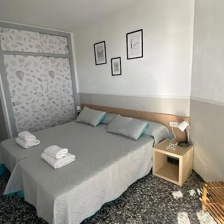 Edelweiss Cala Crancs Apartment Salou